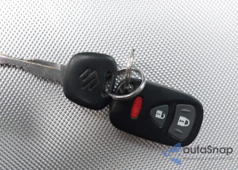 2011 Suzuki Grand Vitara Premium/Premium W/Alloy Wheels из США, поврежденный, VIN JS3TD0D24B4102167